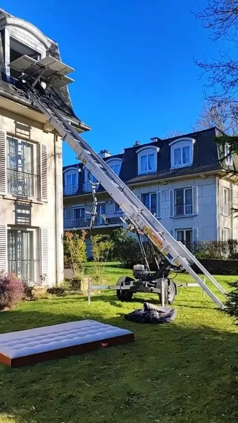 rapidlift-lift-tractable-remorque-jardin (1) Rapidlift lift tractable remorque jardin.